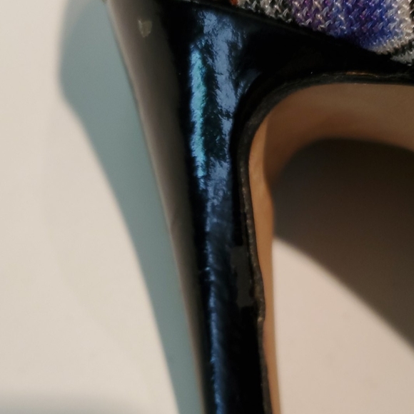 Missoni Round Toe Pumps - Picture 4 of 8